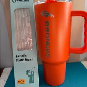 Broncos Orange Tumbler with Handle and Straws